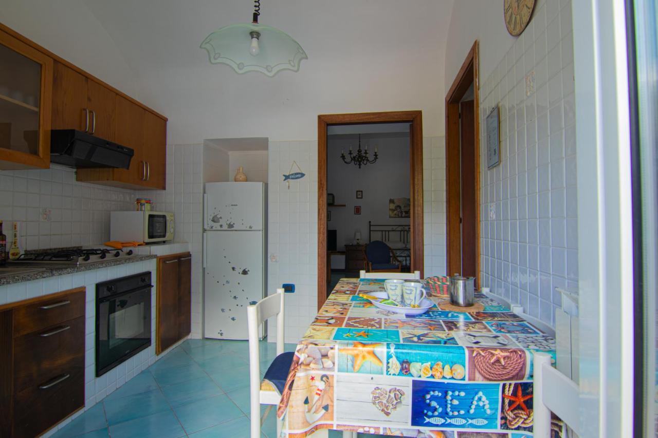 Ponza Holiday Homes - Santa Maria Buitenkant foto