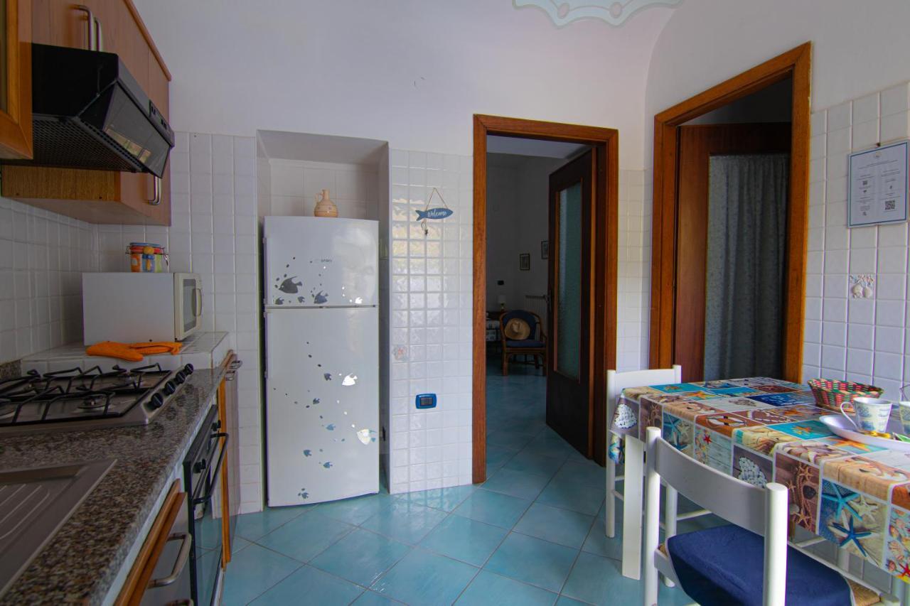 Ponza Holiday Homes - Santa Maria Buitenkant foto